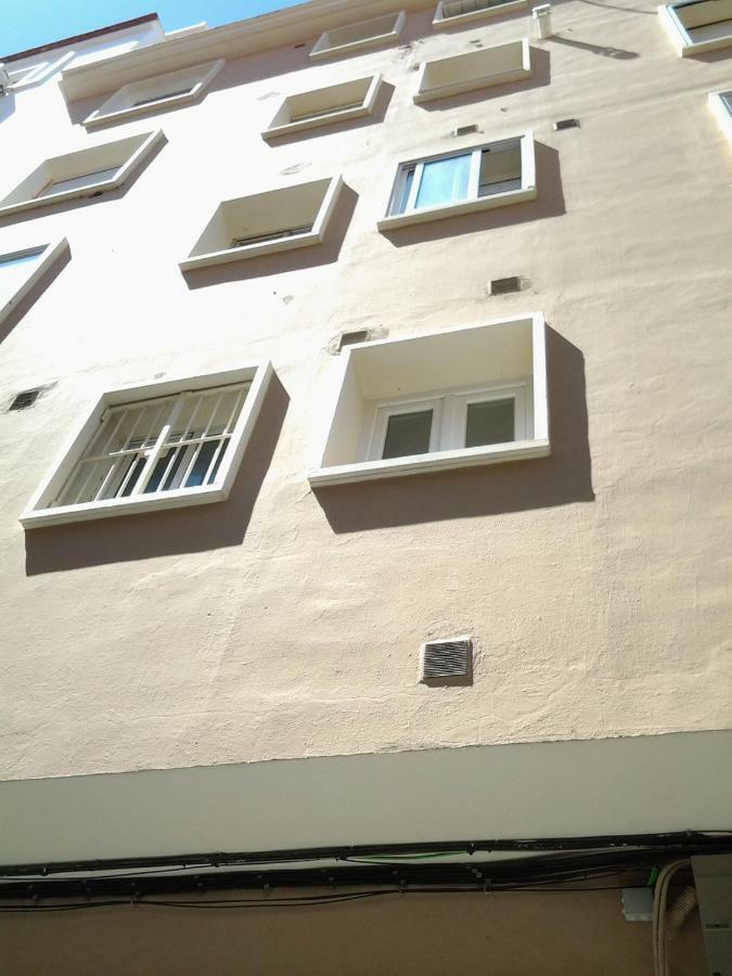 Apartamentos Malaga Centro Hernan Ruiz De 4 A 8 Personas Kültér fotó